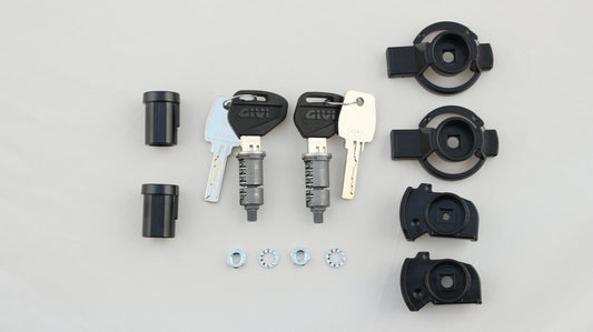 GIVI V35 Monokey Side Cases Pair with Security Lock Set - Matte Black for Yamaha FZ-07 and Honda VFR800F