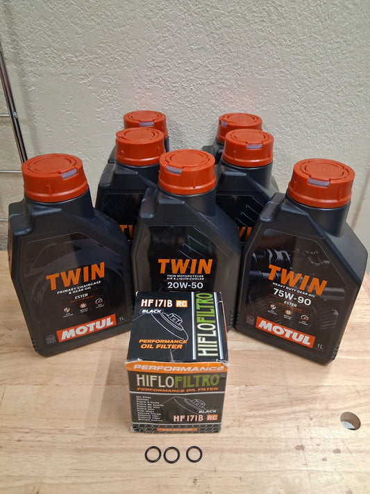 Motul M8 Synthetic 20W-50 Oil Change Kit w/Black Filter Harley