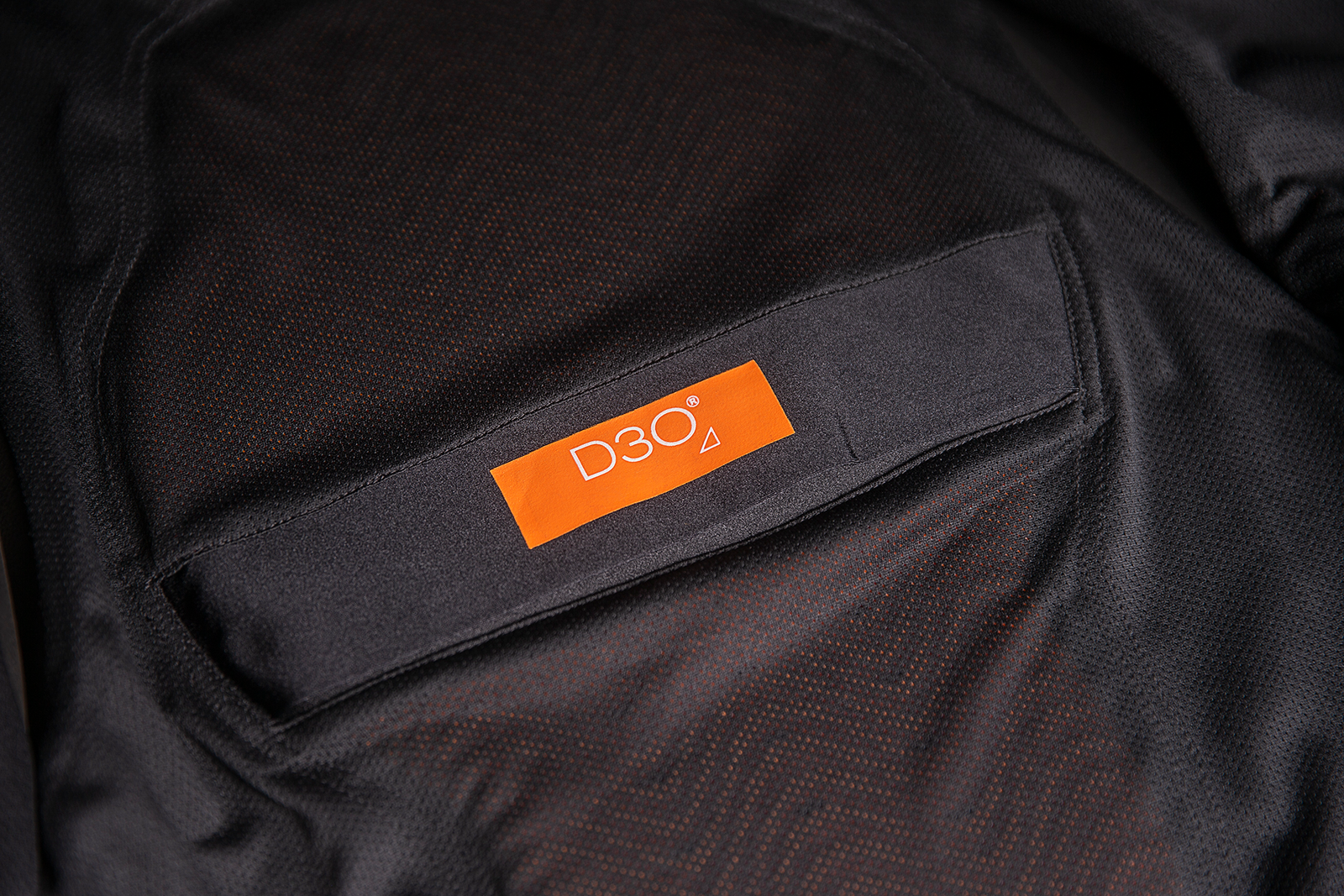 ICON Backlot Vest in Black (Part No. 2830-0571) - Relaxed Fit with Synthetic Chassis