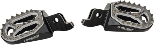 MOOSE OFFROAD Qualifier Foot Pegs for Kawasaki KX P17-24A4B - Standard