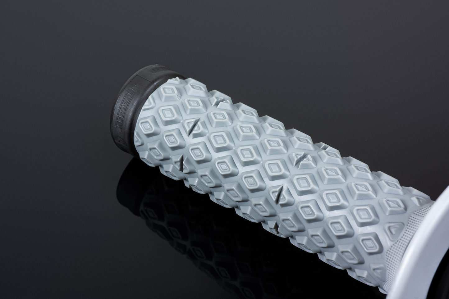 RENTHAL MX Dual Grips G202 – Comfort Soft/Firm Black for Enhanced Riding Control