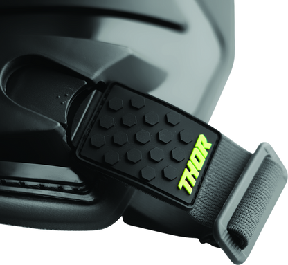 THOR Sentinel Pro Guard XL/2XL - Black with Adjustable Fit and Ventilation