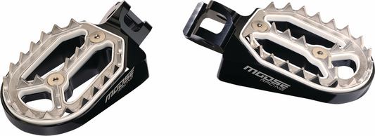 MOOSE OFFROAD Qualifier Foot Pegs for Triumph Tiger P17-54C1B - Enhanced Grip and Stability