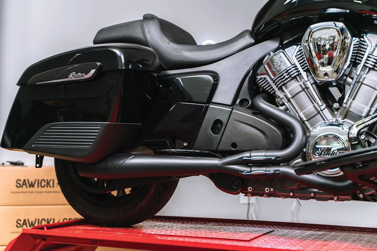 2 in 1 Indian Challenger Mid Length Cannon Exhaust Pipes