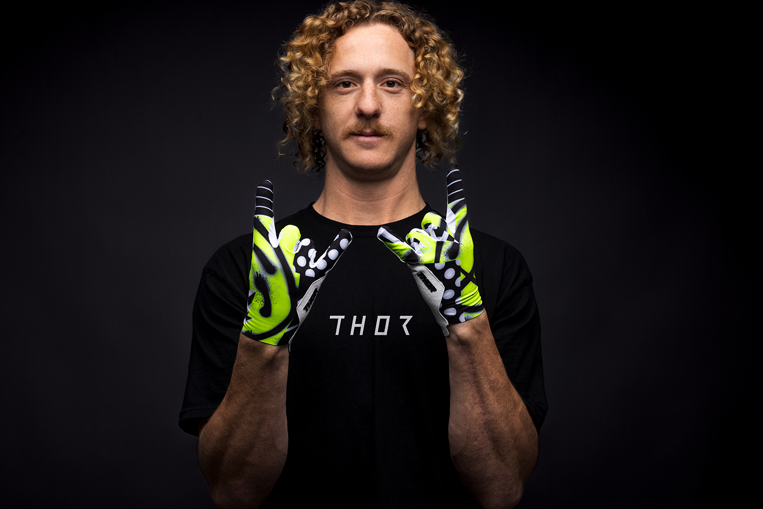 THOR Sportmode Anarchy Gloves Black/White XS - Part Number 3330-8549