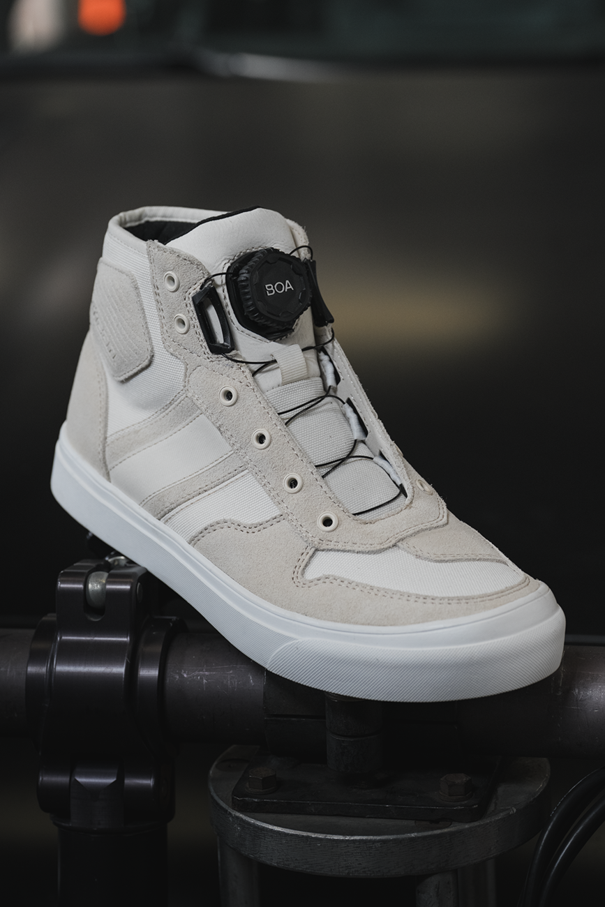ICON Dog Days Boots - White, US 8 - Durable Genuine Leather with BOA Lacing System