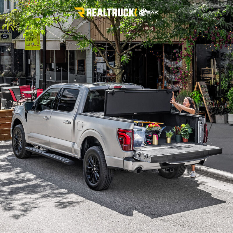 BAK 2024 Toyota Tacoma 5ft Bed BAKFlip MX4 Bed Cover