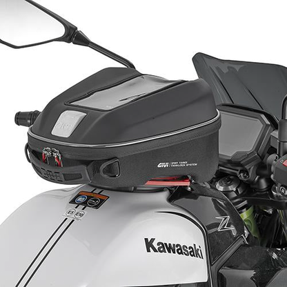 GIVI Tanklock Sport Tank Bag 6L - Black with Quick Mounting System