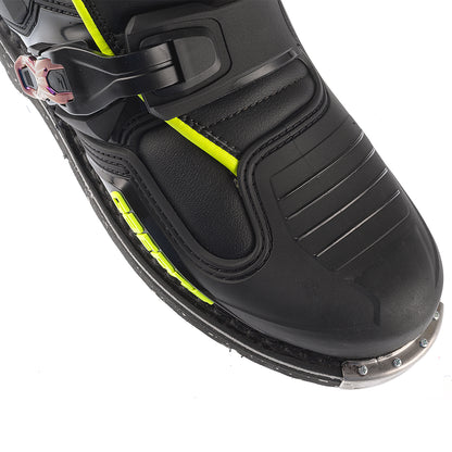 Sg22 Boots Chameleon Sz 8
