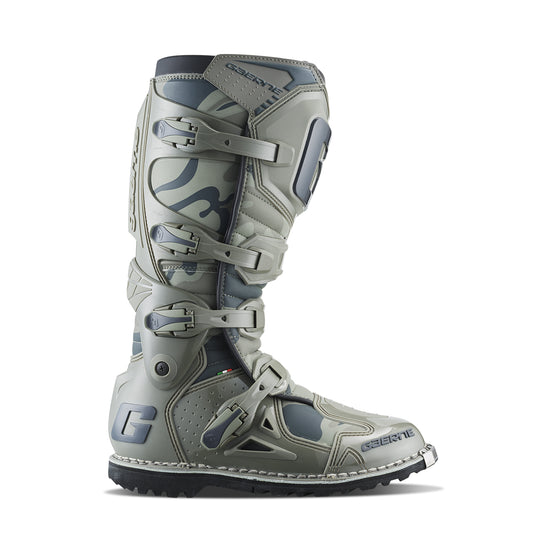 Fastback Endurance Boots Enduro Troop Sz 8