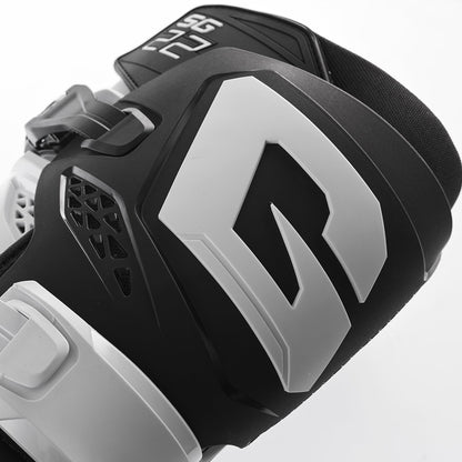 Gaerne SG22 Boots Black/White - Kelly Motorsports