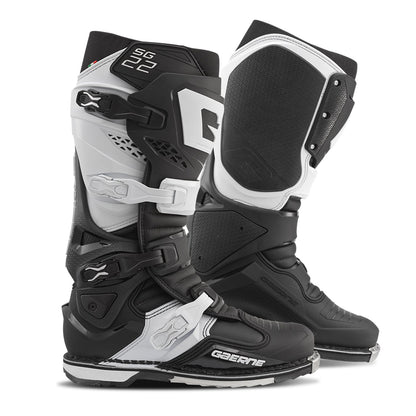 Gaerne SG22 Boots Black/White - Kelly Motorsports