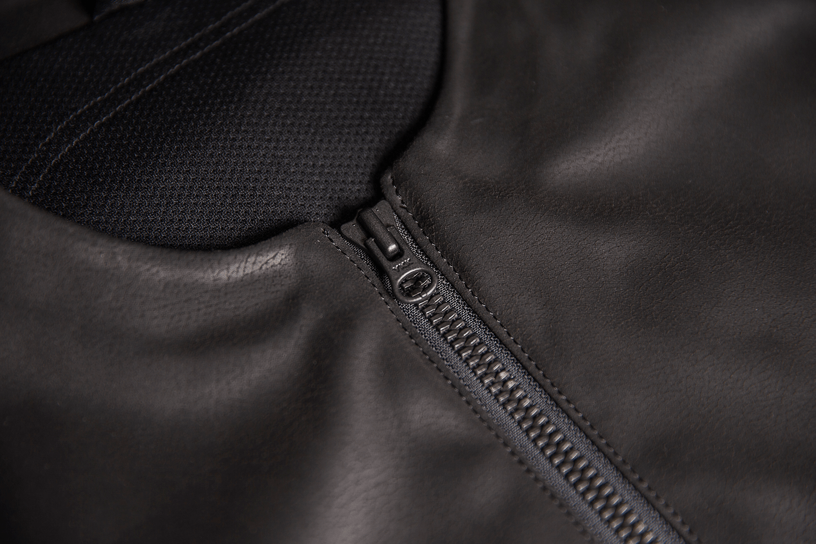 ICON Backlot Vest - Black L/XL 2830-0572 - Kelly Motorsports