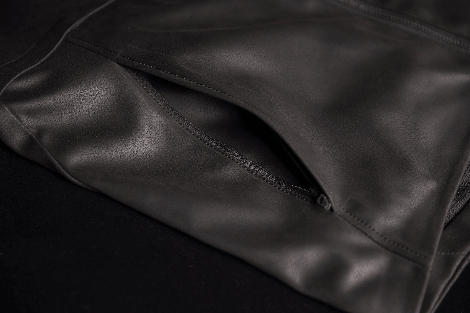 ICON Backlot Vest in Black (Part No. 2830-0571) - Relaxed Fit with Synthetic Chassis - Kelly Motorsports