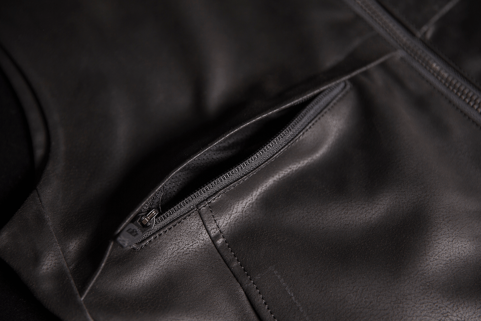 ICON Backlot Vest in Black (Part No. 2830-0571) - Relaxed Fit with Synthetic Chassis - Kelly Motorsports