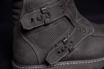 ICON Elsinore 2™ CE Leather Riding Boots w/Impact Protection - Kelly Motorsports