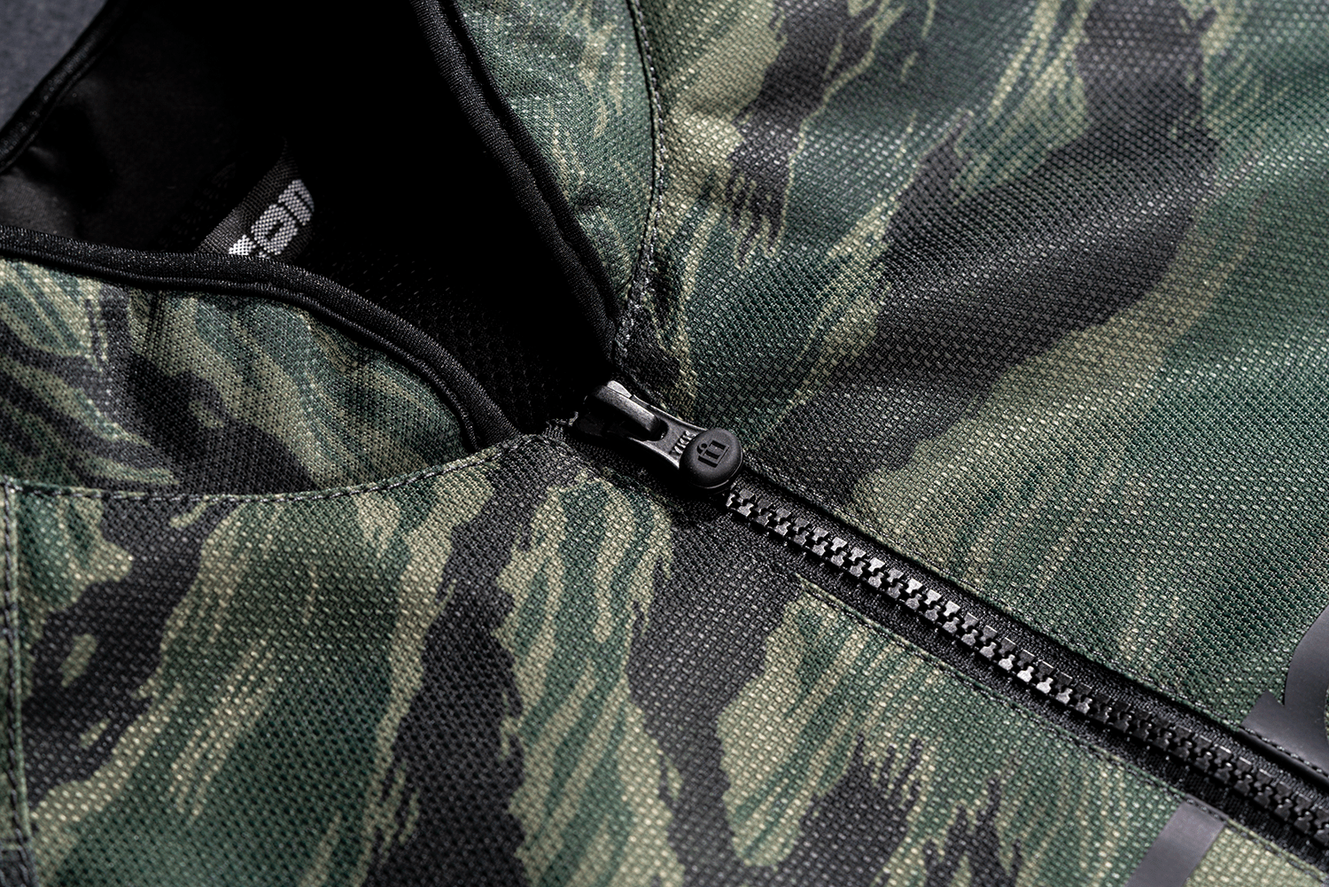 ICON Hooligan CE Tigersblood™ Motorcycle Jacket Green - Kelly Motorsports
